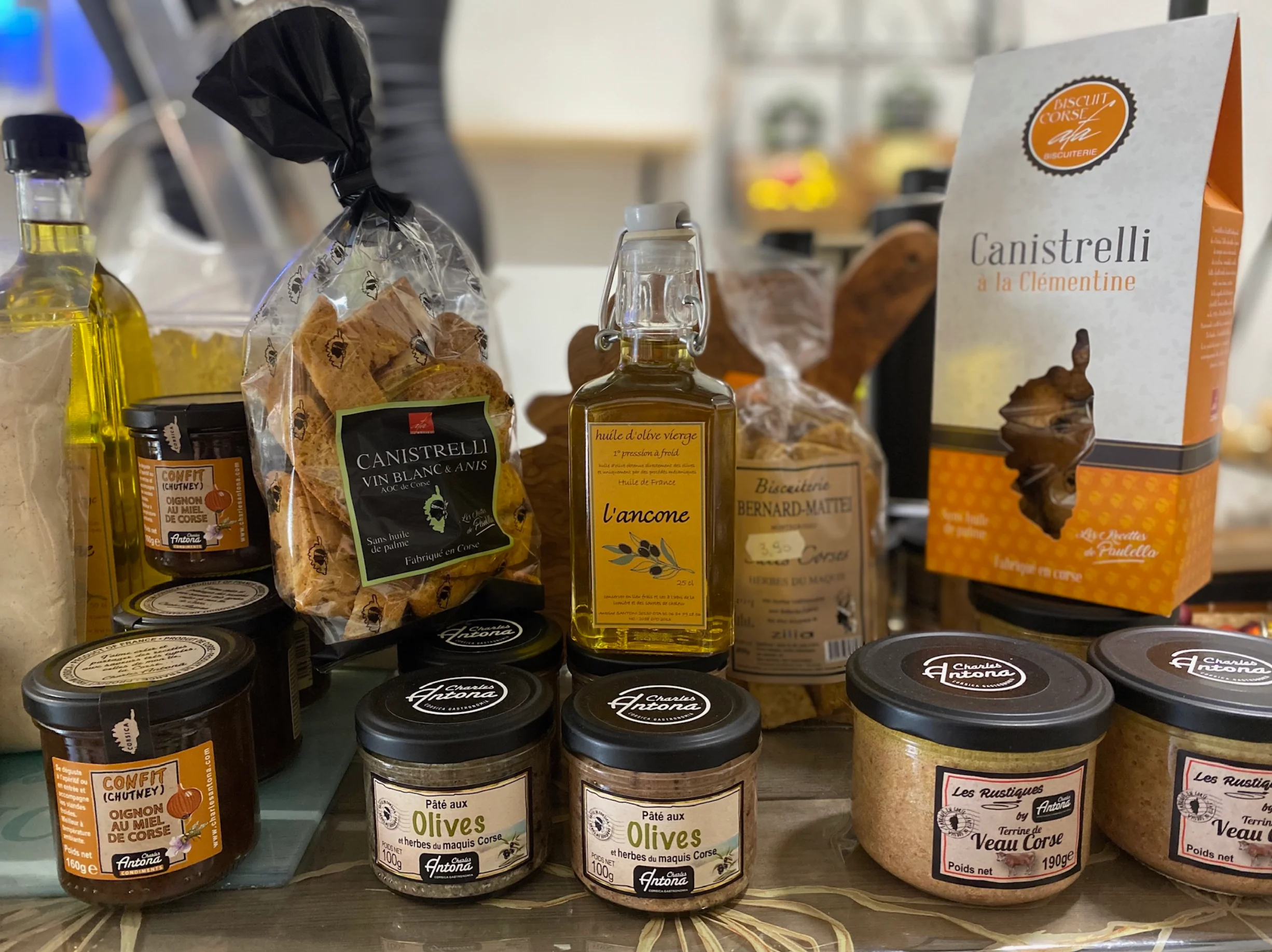 Produits corses sur l'étalage